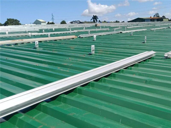 solar roof mounting systems
