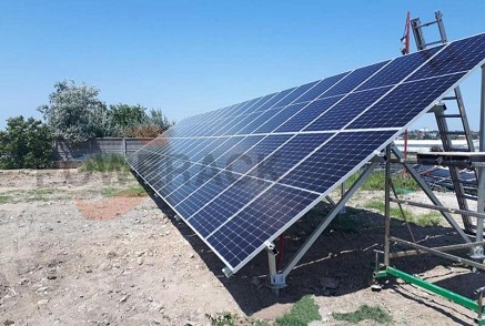 Introducere în baza independentă (șuruburi preîncorporate, turnare integrală, încastrare în caneluri) și baza compozită