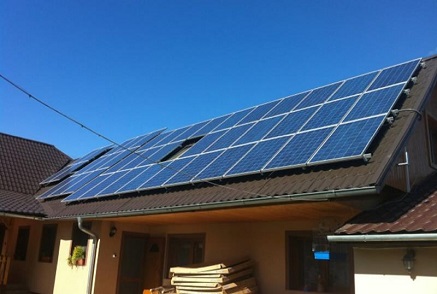 Israel: Sistemele solare fotovoltaice sunt obligatorii pentru clădirile rezidențiale noi, cu un ROI anual de până la 15%