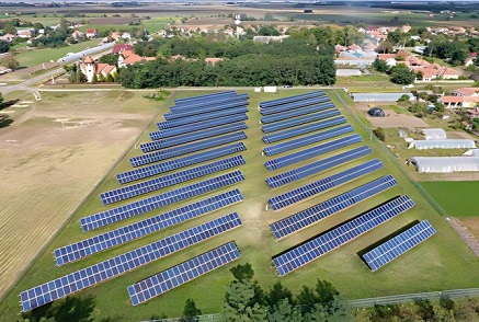 Germania a instalat peste 1,4 GW de panouri solare fotovoltaice noi în martie, centralele montate la sol conducând creșterea, cu o cotă de piață de peste 50%.
